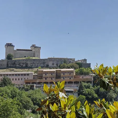 La Finestra Su Monteluco